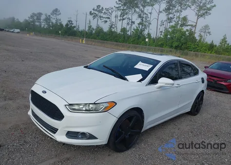 2013 Ford Fusion Se z USA, uszkodzony, nr VIN 3FA6P0HR3DR130858